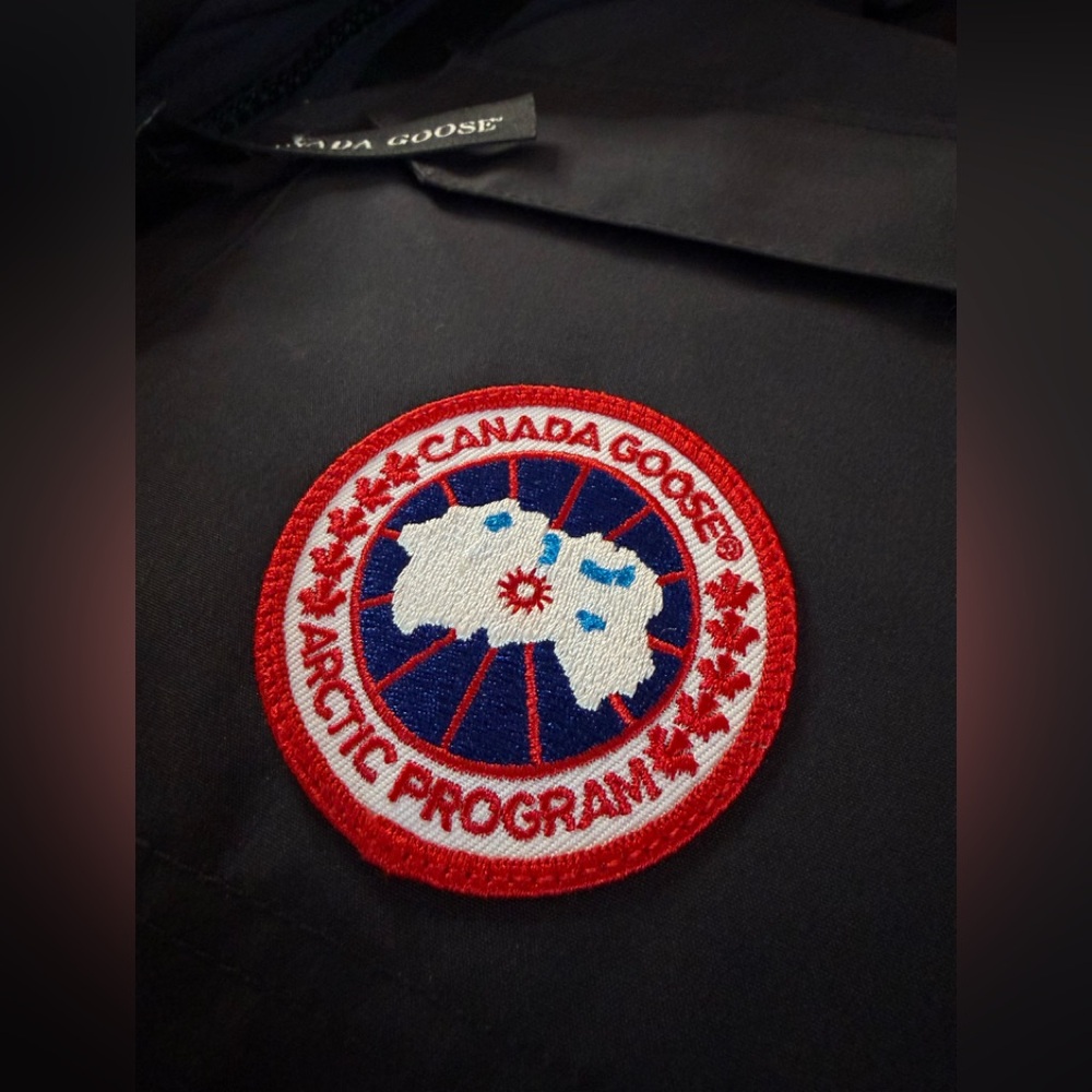 Canada Goose Expedition parka - Picture 5 of 7